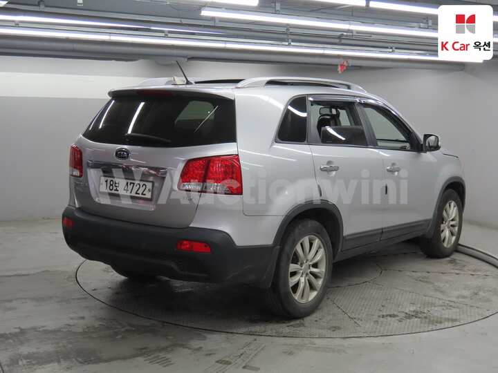 Kia Sorento R 2011 — 2