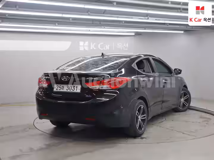 Hyundai Avante MD 2012 — 2