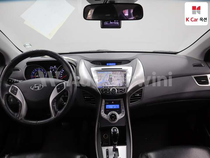 Hyundai Avante MD 2012 — 3