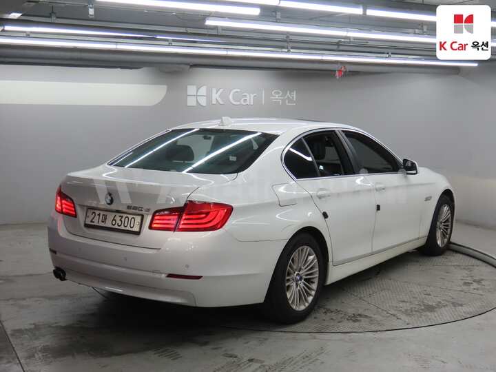 BMW 5 Series (F10) 2013 — 2