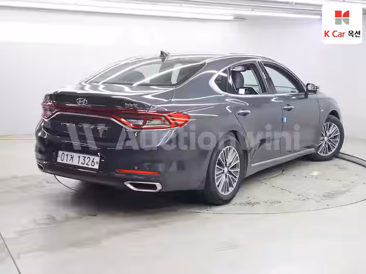 Hyundai Grandeur IG Hybrid 2018 — 2
