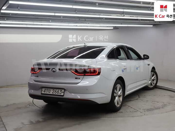 Renault SM6 2019 — 2