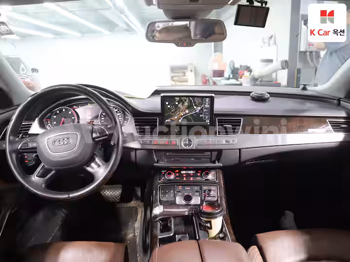 Audi New A8 2014 — 3