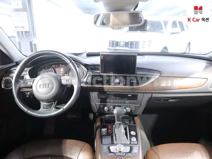 Audi New A6 2015 — 3