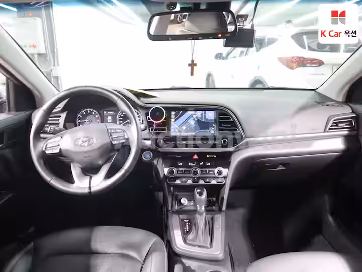 Hyundai Avante AD 2019 — 3