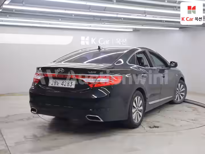 Hyundai Grandeur HG 2016 — 2