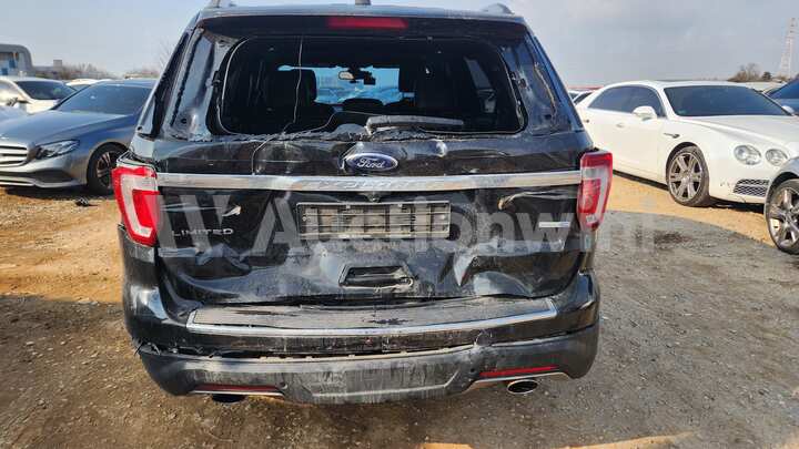 Ford Explorer 2018 — 2