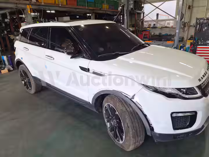 Land Rover Range Rover Evoque 2018 — 3