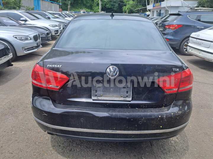 Volkswagen Passat 2013 — 5