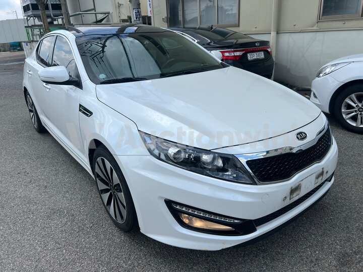 Kia K5 2011 — 2