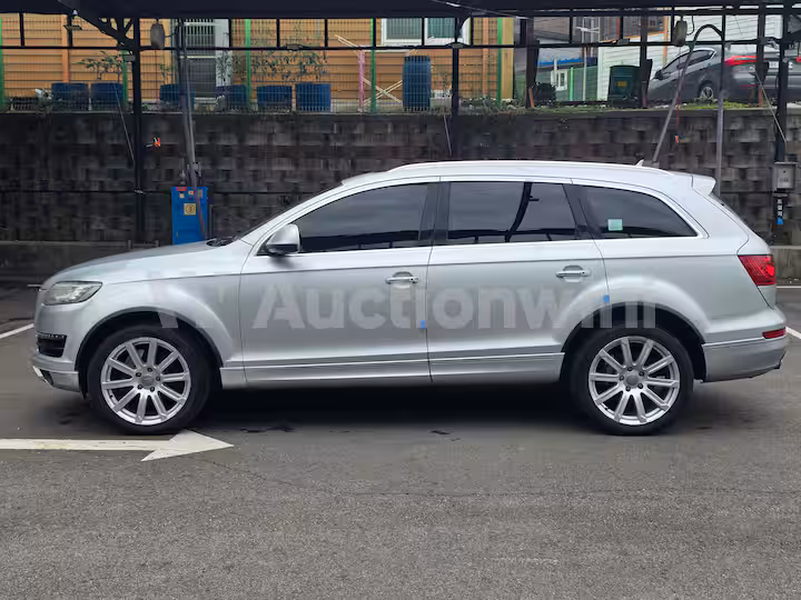 Audi Q7 2015 — 3