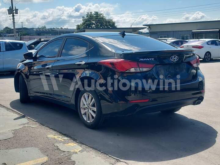 Hyundai The New Avante 2014 — 3