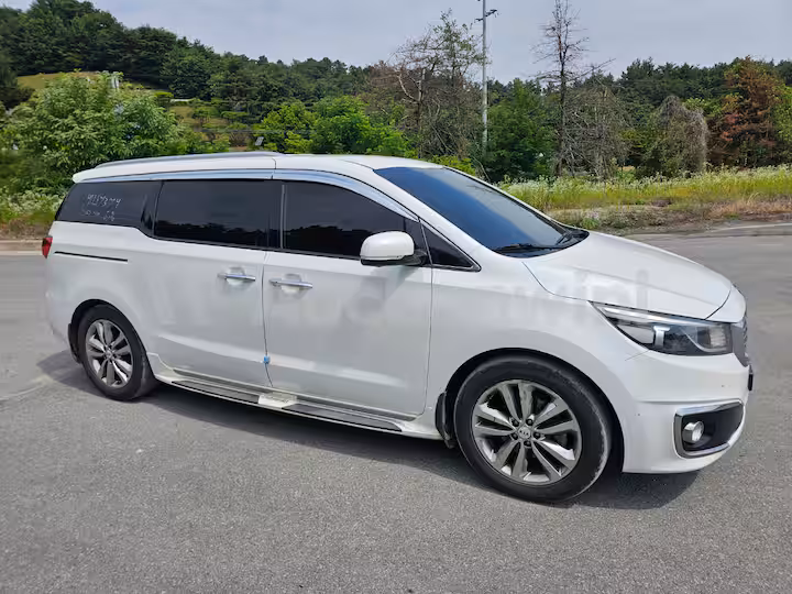 Kia All New Carnival 2018 — 3