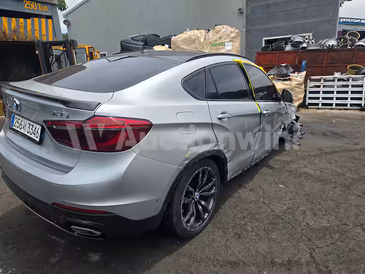 BMW X6 (F16) 2017 — 3