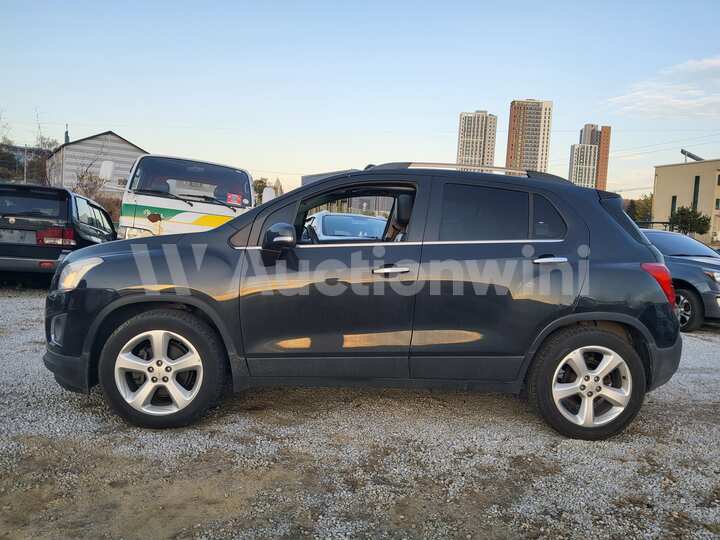 Chevrolet Trax 2015 — 2