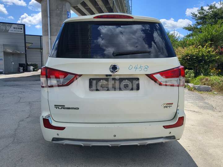 KGM (Ssangyong) Korando Turismo 2014 — 4