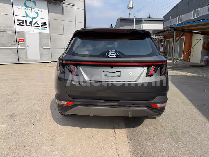 Hyundai Tuscon NX4 2023 — 2