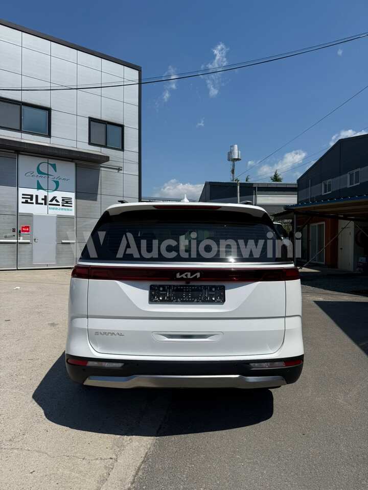 Kia Carnival 4th Gen 2023 — 4