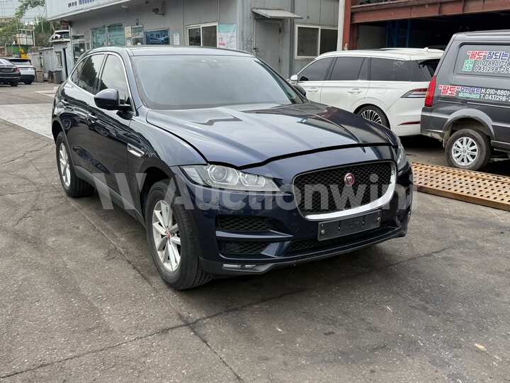 Jaguar F-pace 2017 — 3