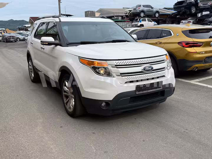 Ford Explorer 2013 — 3