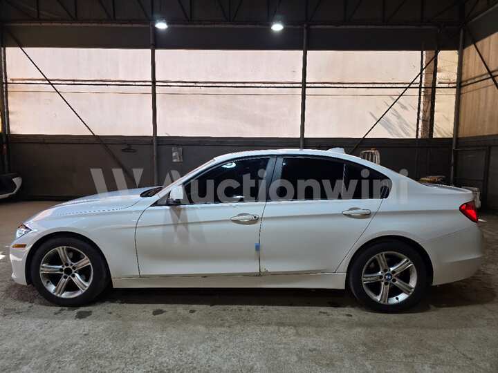 BMW 3 Series (F30) 2013 — 2