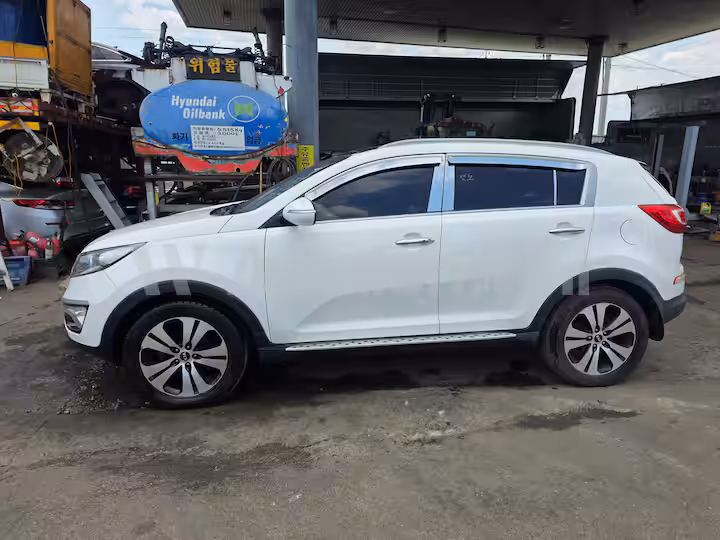 Kia Sportage R 2011 — 3