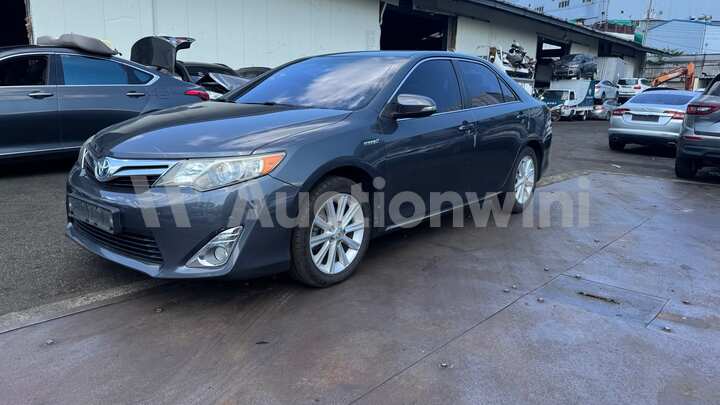 Toyota Camry Hybrid 2012 — 2