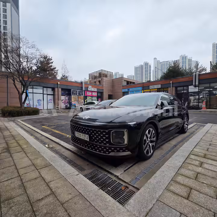 Hyundai Grandeur IG 2023 — 2