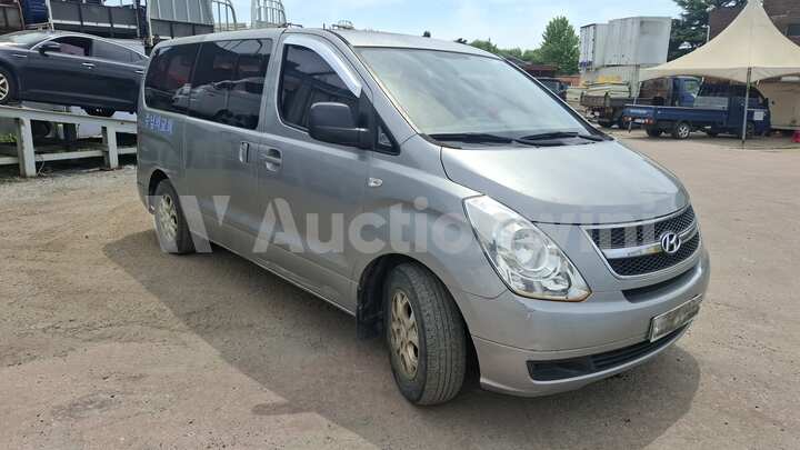 Hyundai Grand Starex 2013 — 2