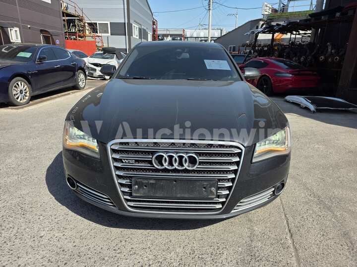 Audi A8 2012 — 2