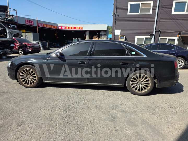 Audi A8 2012 — 4
