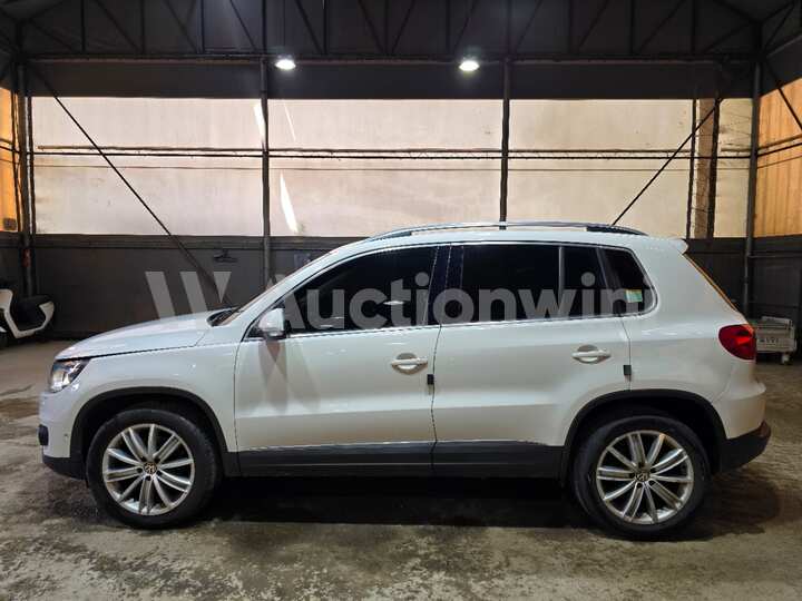 Volkswagen New Tiguan 2013 — 2