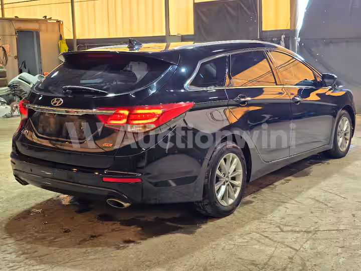Hyundai The New i40 2016 — 5