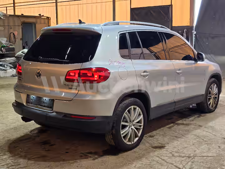 Volkswagen New Tiguan 2012 — 5