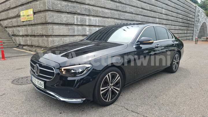 Mercedes Benz E Class W213 2021 — 2