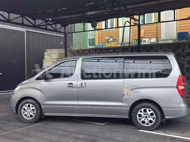 Hyundai Grand Starex 2012 — 5