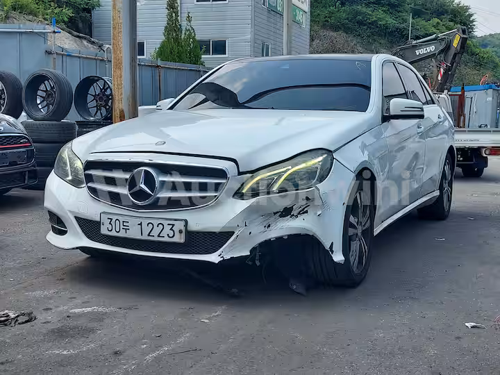 Mercedes Benz E Class 2014 — 2