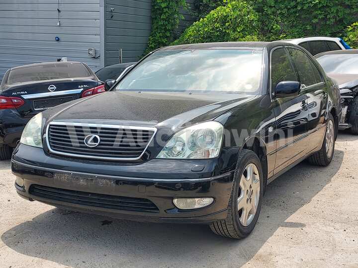 Lexus LS430 2003 — 2