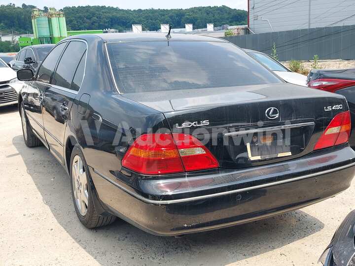 Lexus LS430 2003 — 3