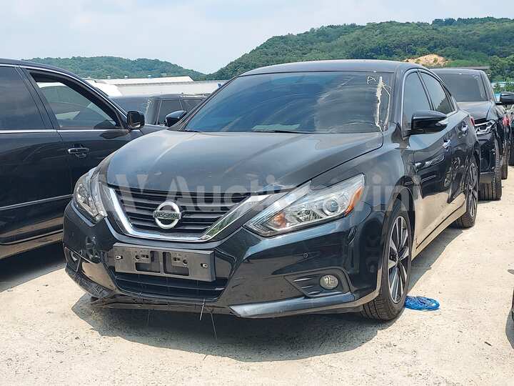 Nissan Altima 2018 — 2