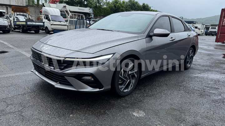Hyundai Avante CN7 2024 — 2
