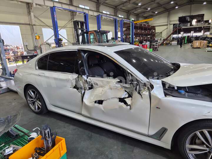 BMW 7 Series (G11) 2018 — 3