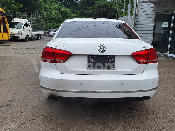 Volkswagen Passat 2014 — 4