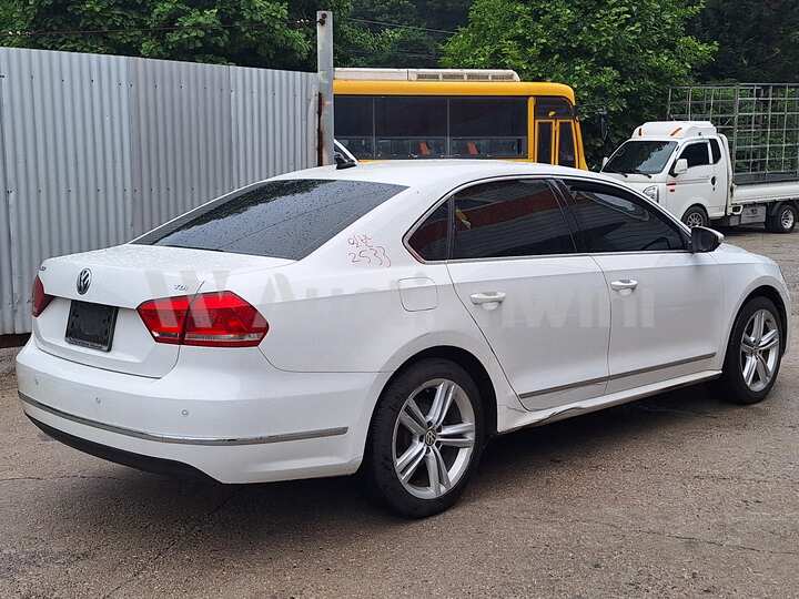 Volkswagen Passat 2014 — 5