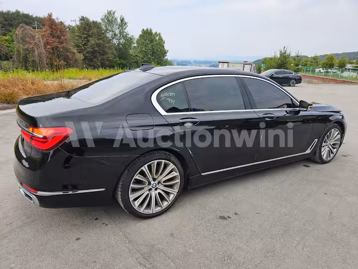 BMW 7 Series (G11) 2017 — 4