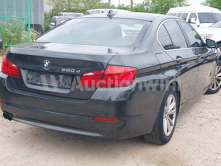 BMW 5 Series 2011 — 5