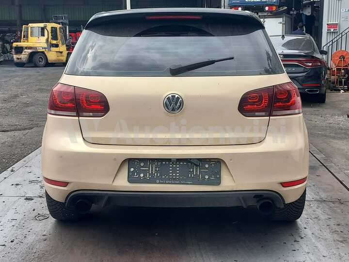 Volkswagen Golf 6Gen 2010 — 4
