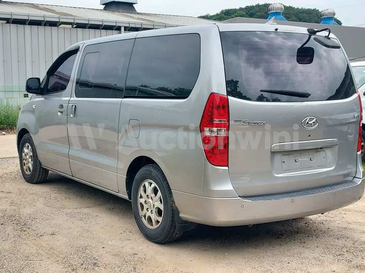 Hyundai Grand Starex 2015 — 3