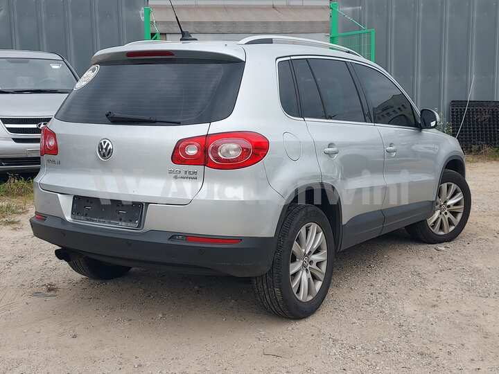 Volkswagen Tiguan 2011 — 5