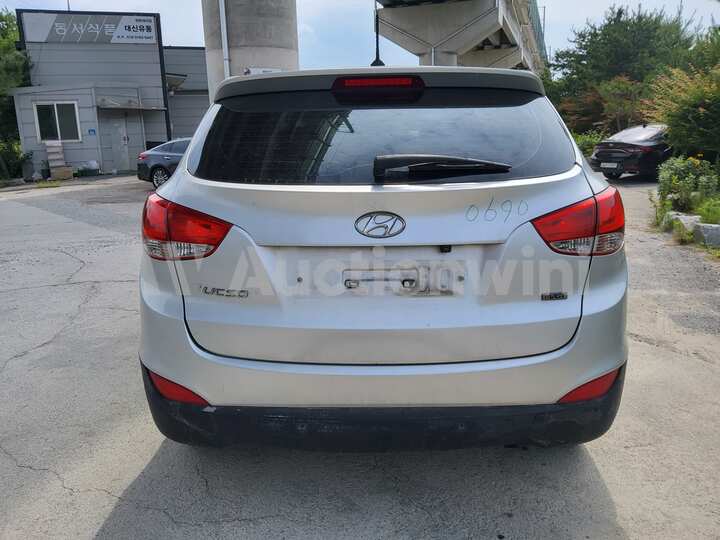 Hyundai Tucson ix 2011 — 4
